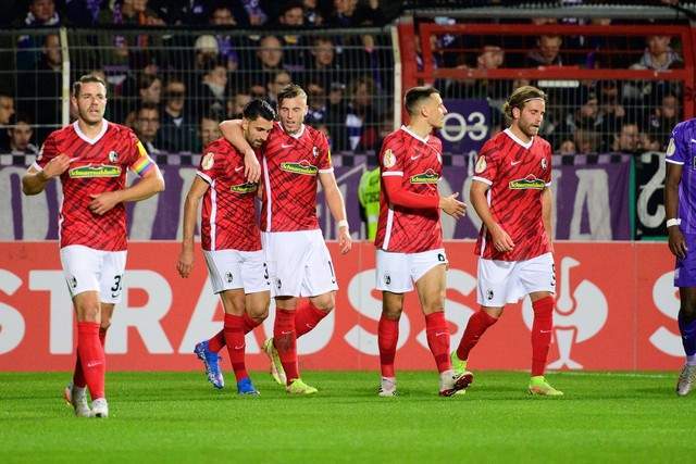 皇马球员新赛季表现评估：明星球员优异，部分需改进